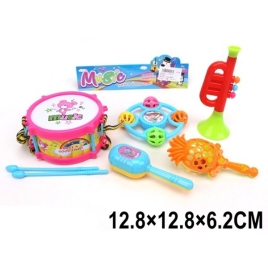 Набор музыкальных инструментов 7398-4 в пак.Предназначен для детей в качестве игрушки. Комплектация: