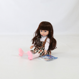 Интерактивная кукла "Эрудиция". Размер упак.: 48х16,5х11,5см.