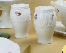 109-215 Набор солонок КРОКУС в под.уп.(х36)Фарфор